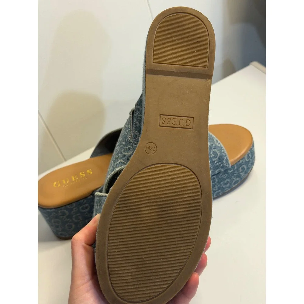 GUESS Denim Logo Platform Wedge Sandals Crisscross Womens SZ 7.5M Stylish Casul - Picture 6 of 9
